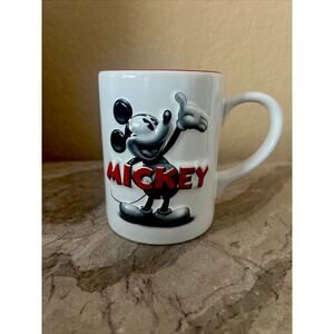 Disney Mickey Mouse Waving 3D Black White Red Embossed 16 OZ Mug Cup Jerry Leigh